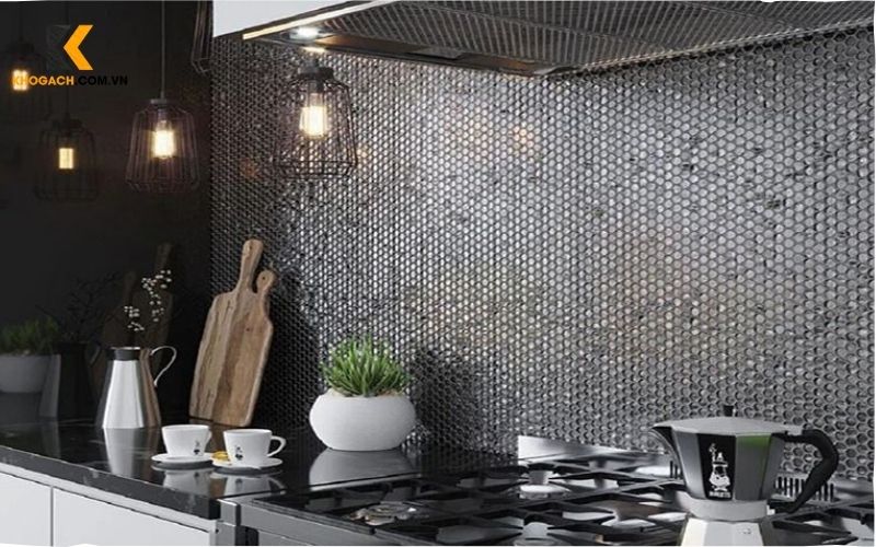 Gạch mosaic kim loại (inox, nhôm)